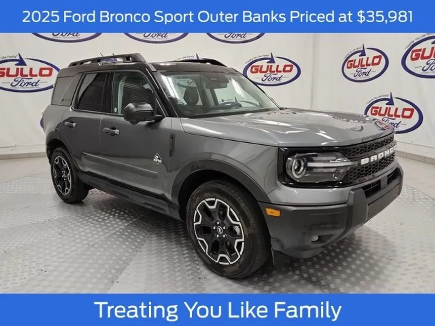 2025 Ford Bronco Sport Outer Banks photo 1
