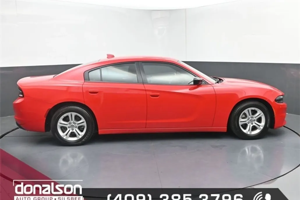 2023 Dodge Charger SXT photo 1