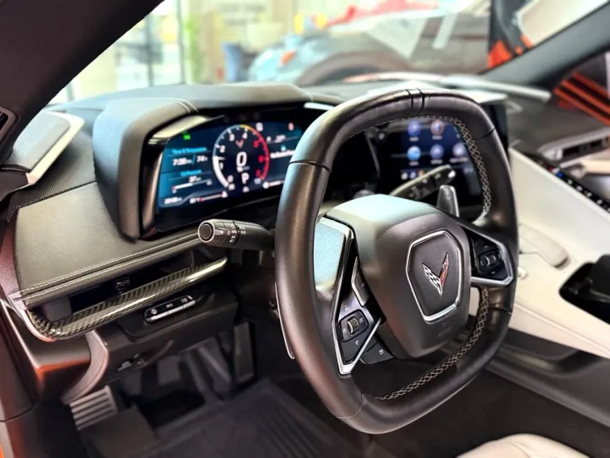 2023 Chevrolet Corvette Stingray 2LT Z51 photo 19