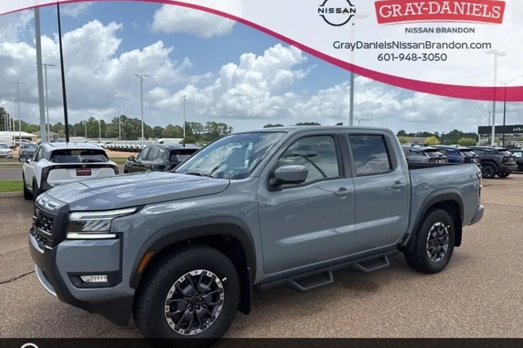 2025 Nissan Frontier PRO-X photo 1