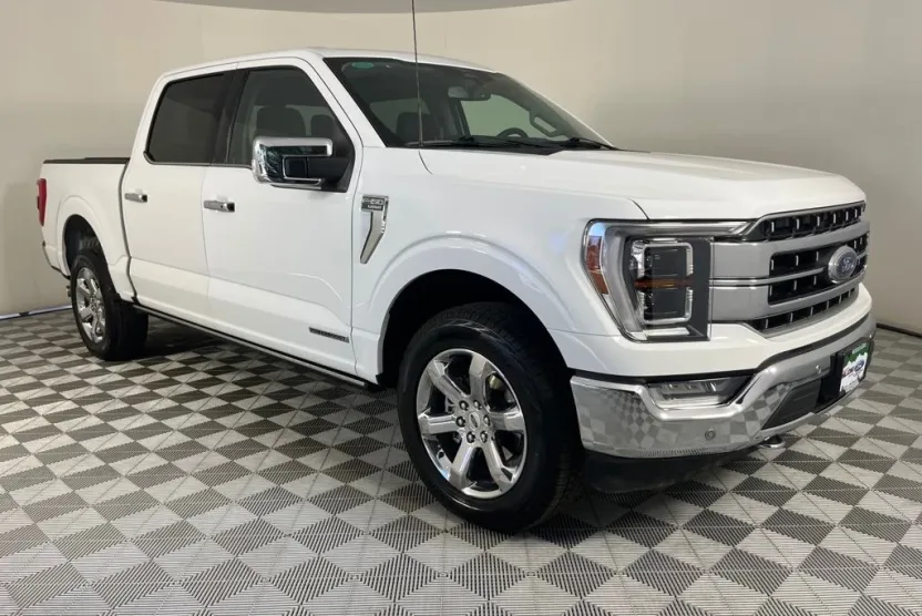 2023 Ford F-150 Lariat photo 1