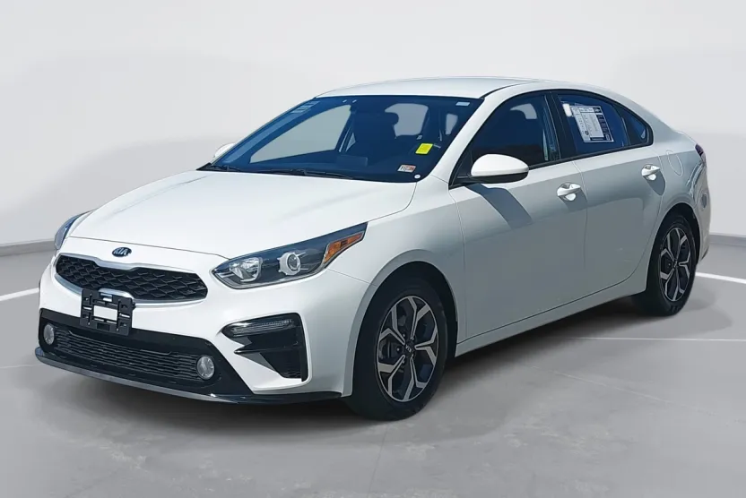 2020 Kia Forte LXS photo 1
