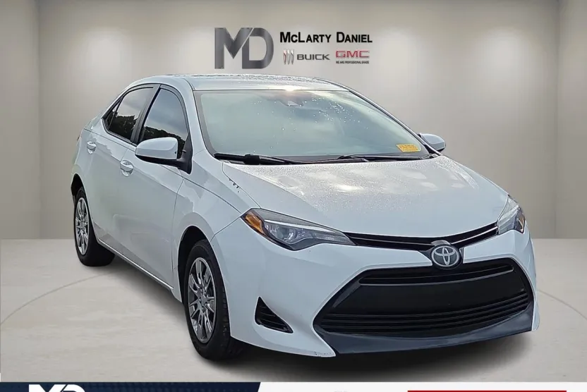 2017 Toyota Corolla XLE XSE Special Edition photo 1