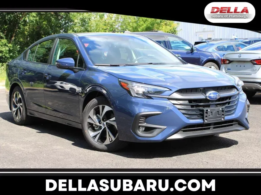 2025 Subaru Legacy Premium photo 1