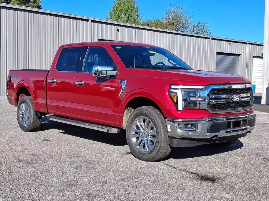 2025 Ford F-150 Lariat photo 1