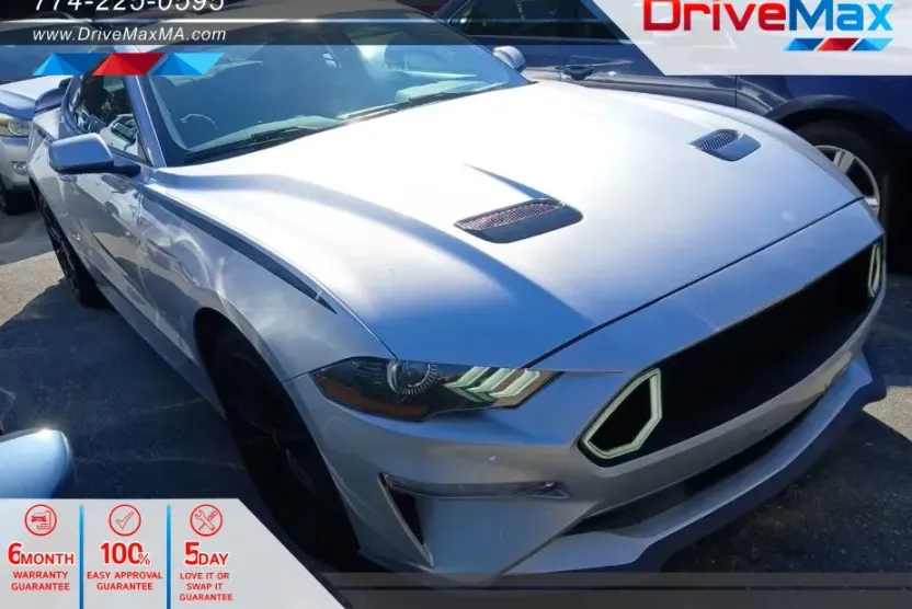 2019 Ford Mustang EcoBoost photo 1