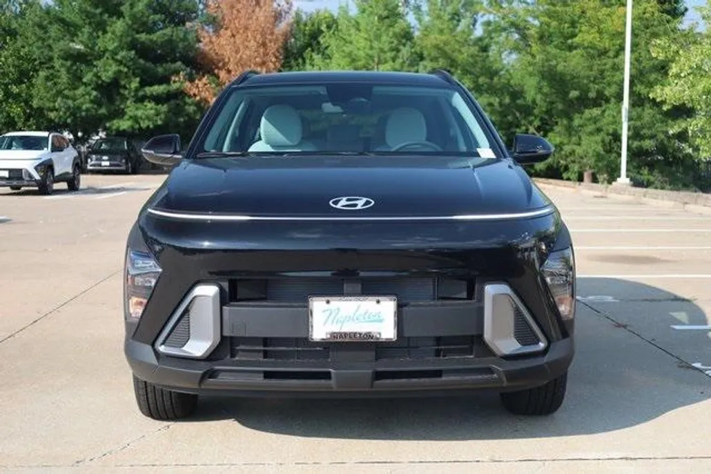 2026 Hyundai Kona SEL photo 1