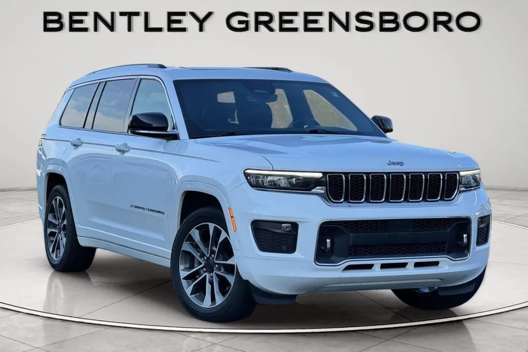 2021 Jeep Grand Cherokee Overland photo 1