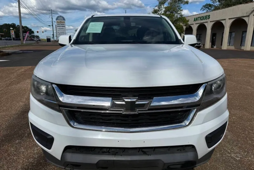 2018 Chevrolet Colorado LT photo 1
