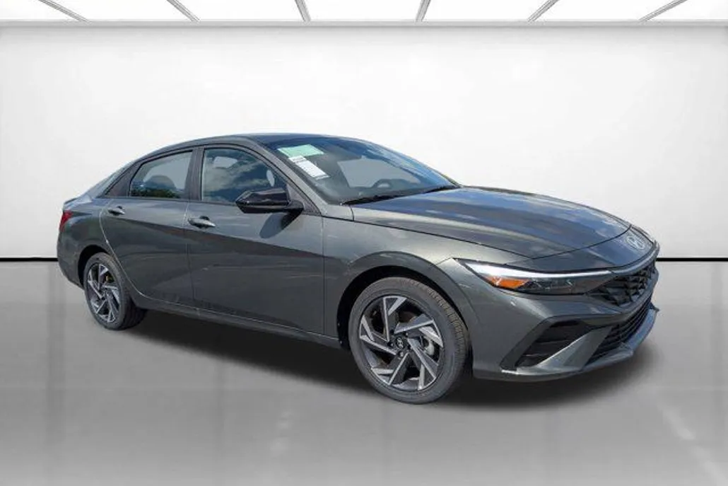 2025 Hyundai Elantra Hybrid SEL Sport photo 1