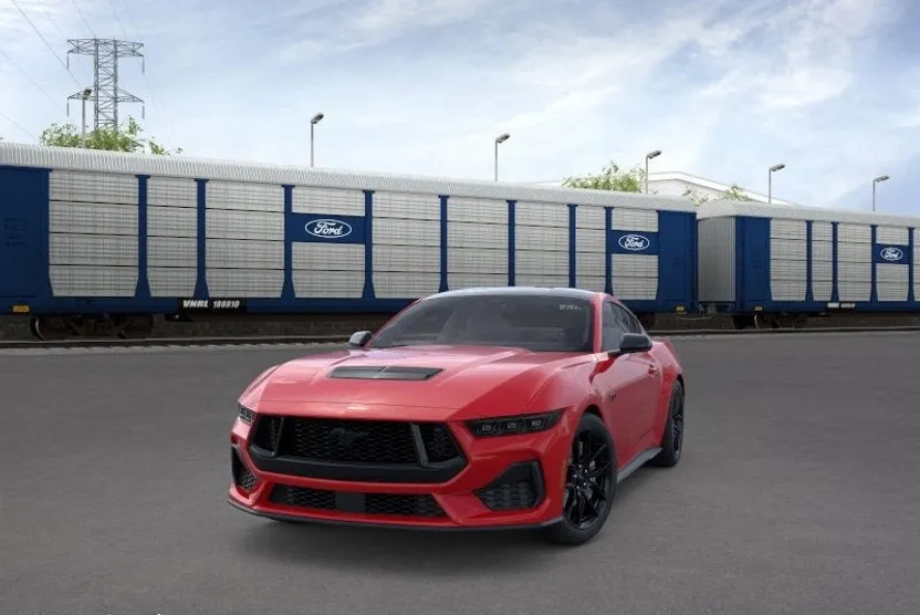 2025 Ford Mustang GT Premium photo 1