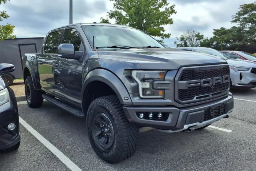 2018 Ford F-150 Raptor photo 1
