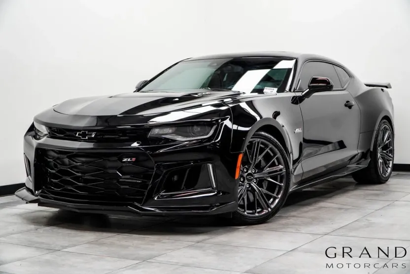 2023 Chevrolet Camaro ZL1 photo 1