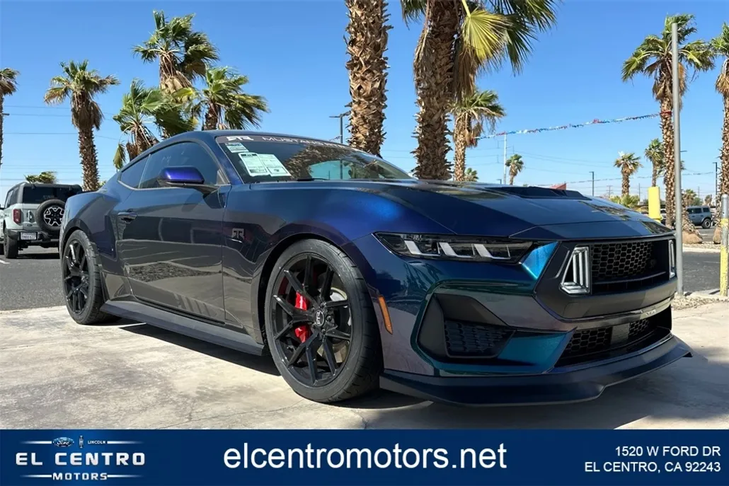2025 Ford Mustang GT Premium photo 1