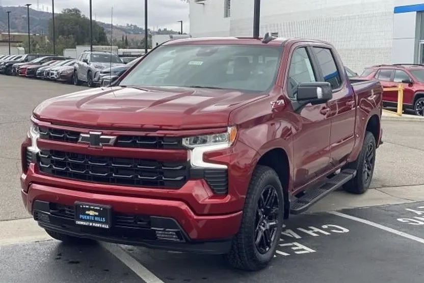 2026 Chevrolet Silverado 1500 RST photo 1