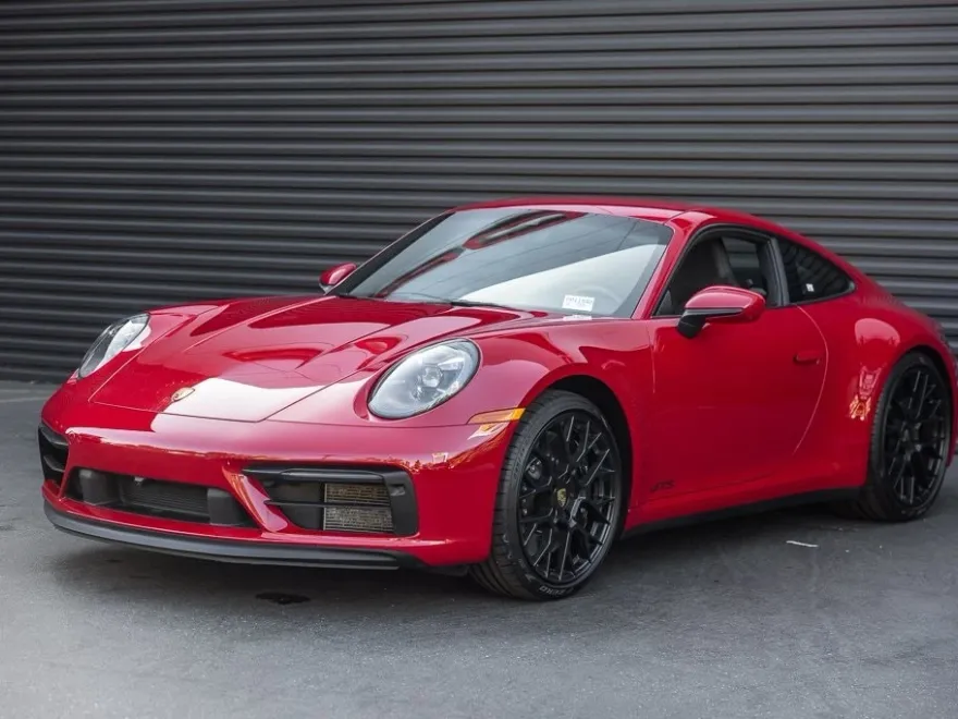 2024 Porsche 911 GTS photo 1