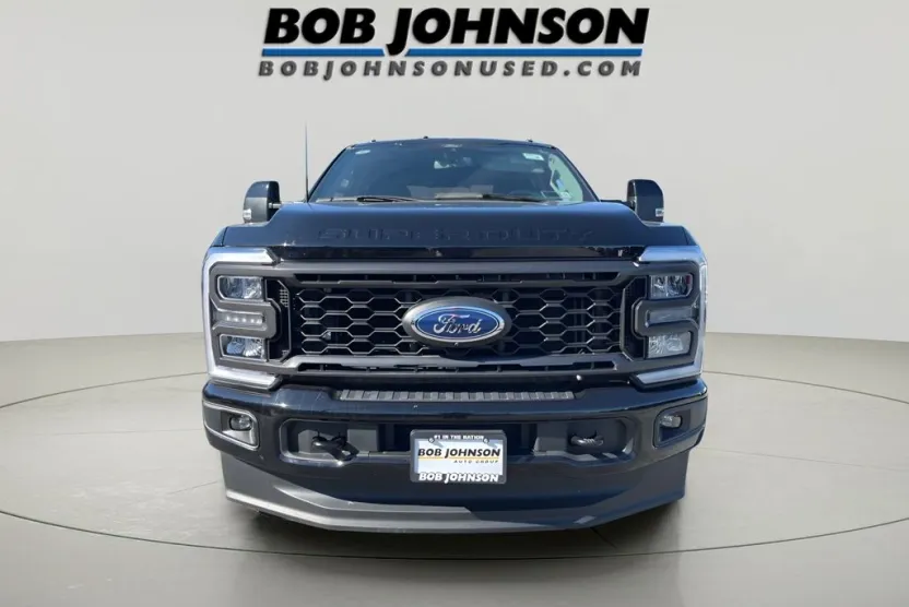 2024 Ford F-350 photo 1