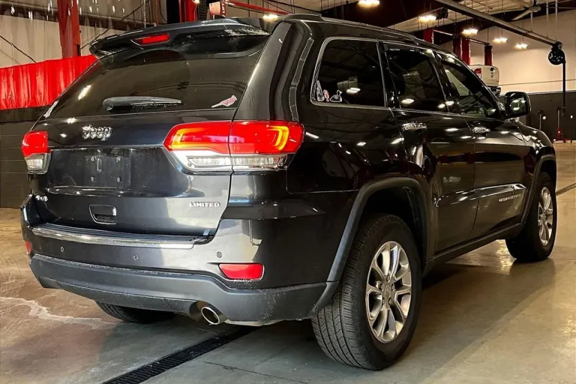2016 Jeep Grand Cherokee Limited photo 1