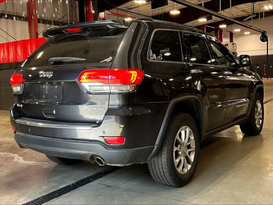 2016 Jeep Grand Cherokee Limited photo 1