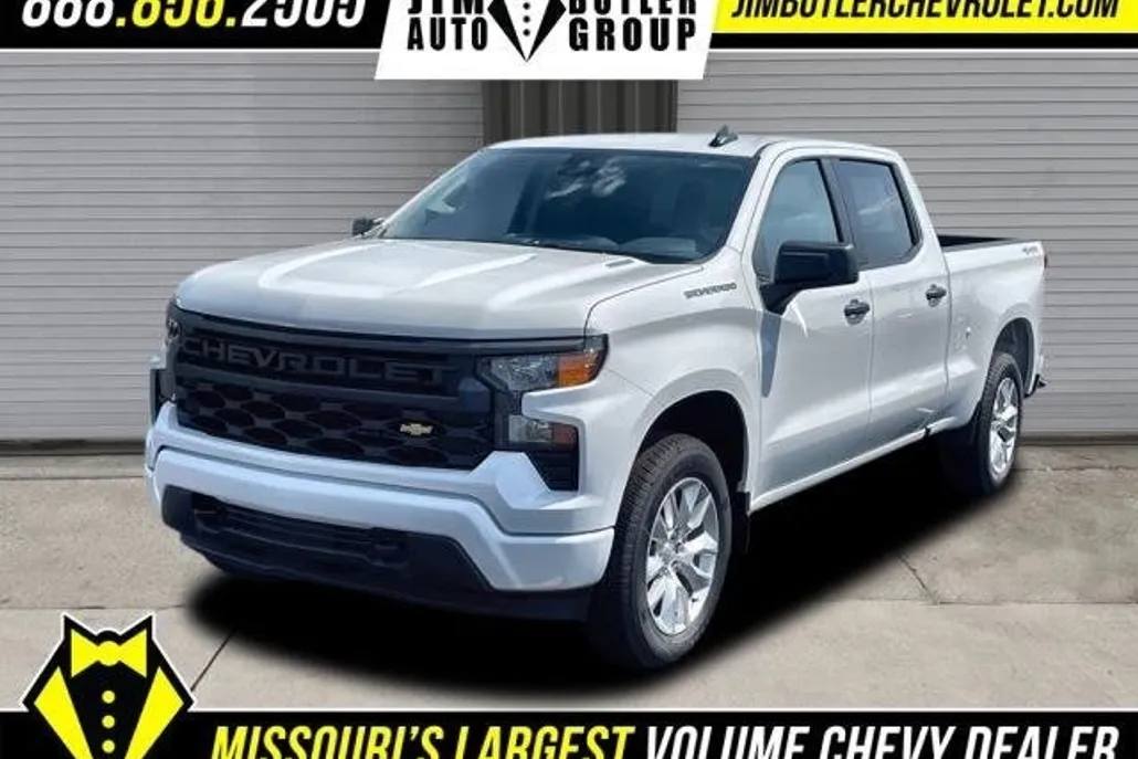 2025 Chevrolet Silverado 1500 Custom photo 1