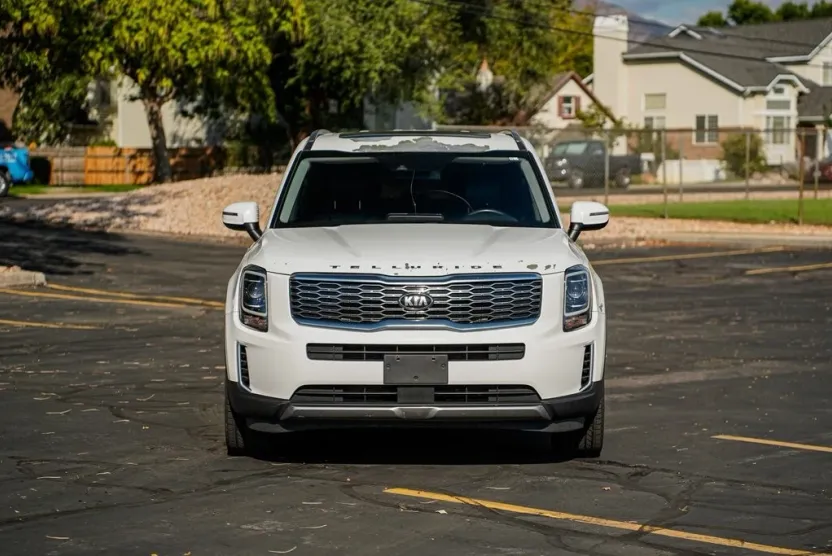 2020 Kia Telluride S photo 1