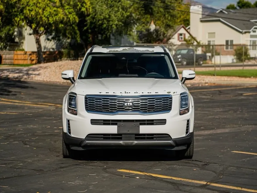 2020 Kia Telluride S photo 1