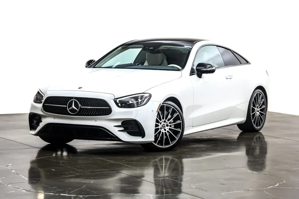 2022 Mercedes Benz E 450 Coupe photo 1