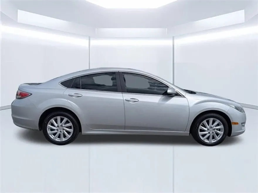 2013 Mazda Mazda6 Touring photo 1