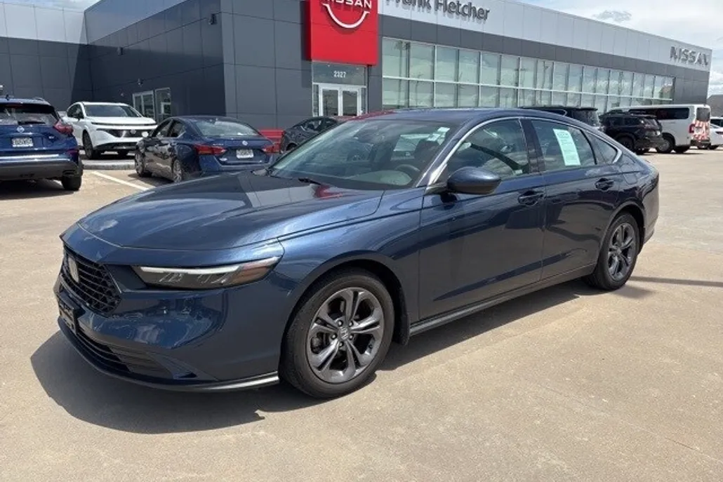 2023 Honda Accord EX photo 1
