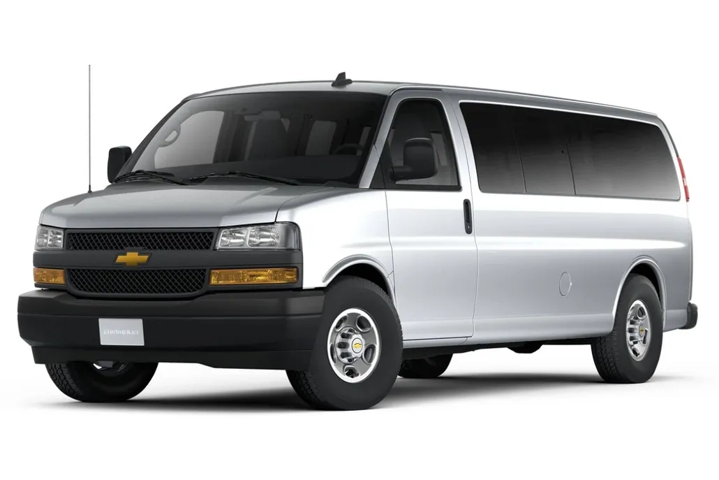 2025 Chevrolet Express Passenger 3500 photo 1