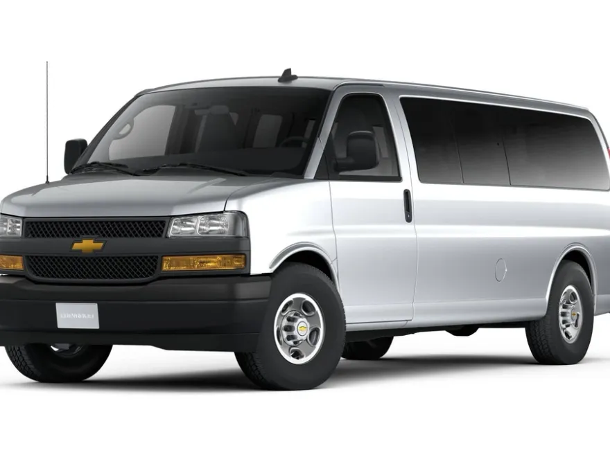 2025 Chevrolet Express Passenger 3500 photo 1