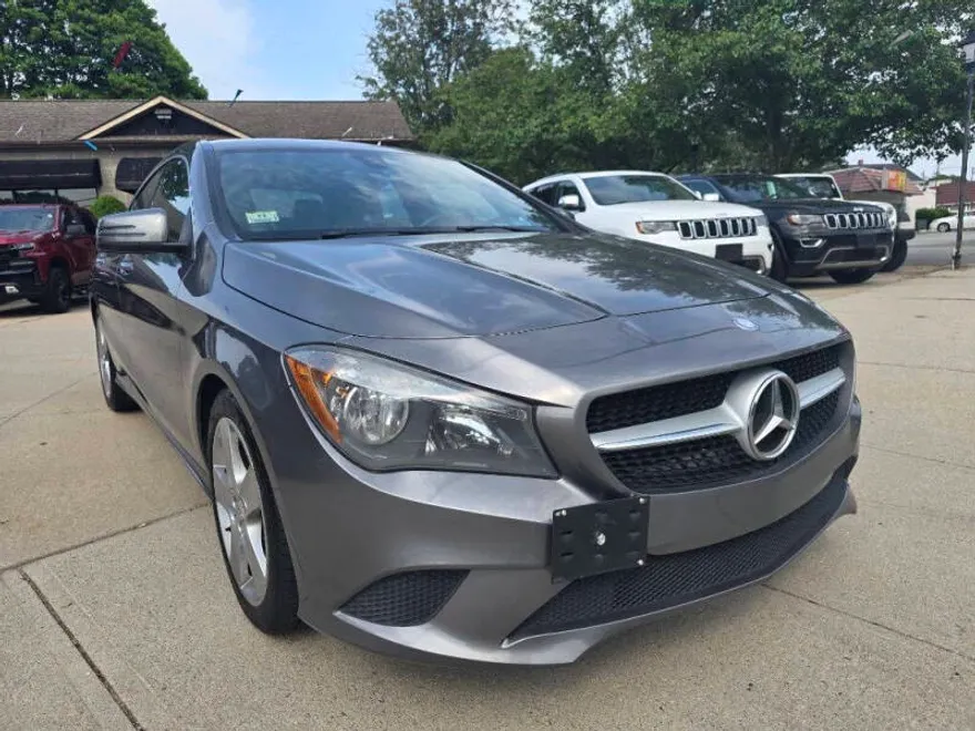 2015 Mercedes Benz CLA 250 4MATIC photo 1