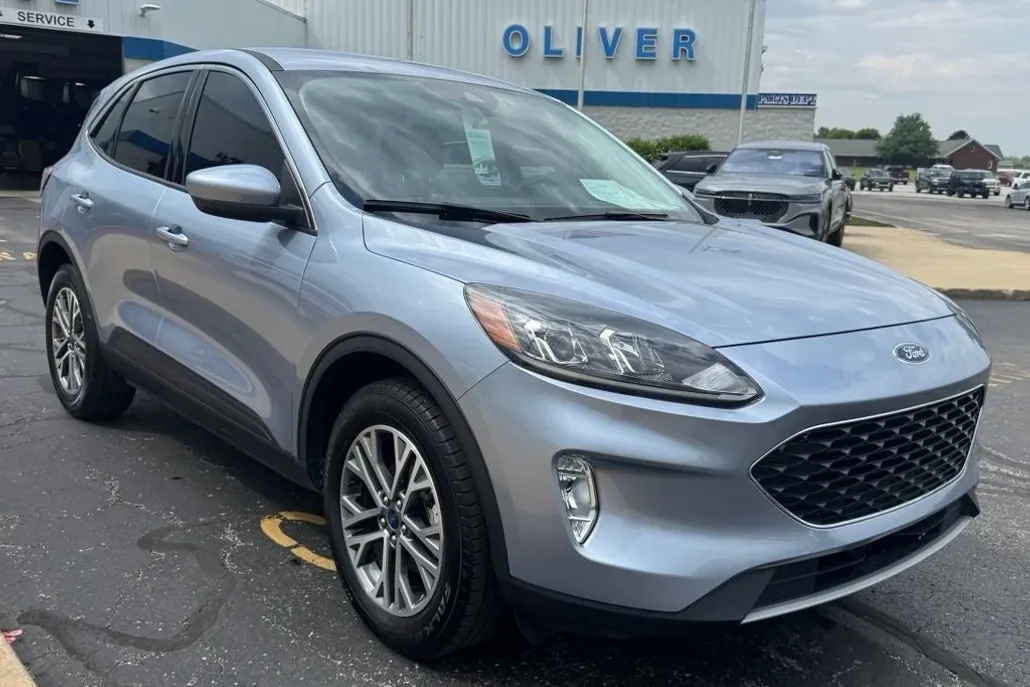 2022 Ford Escape SEL photo 1