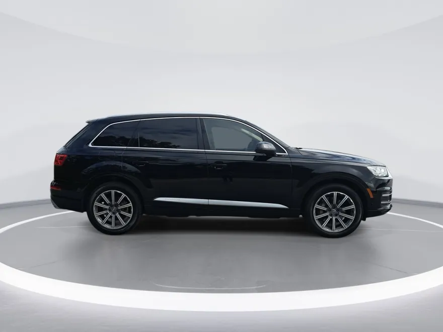 2019 Audi Q7 Premium Plus photo 1