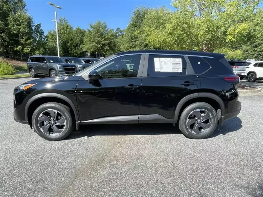 2026 Nissan Rogue SV photo 1