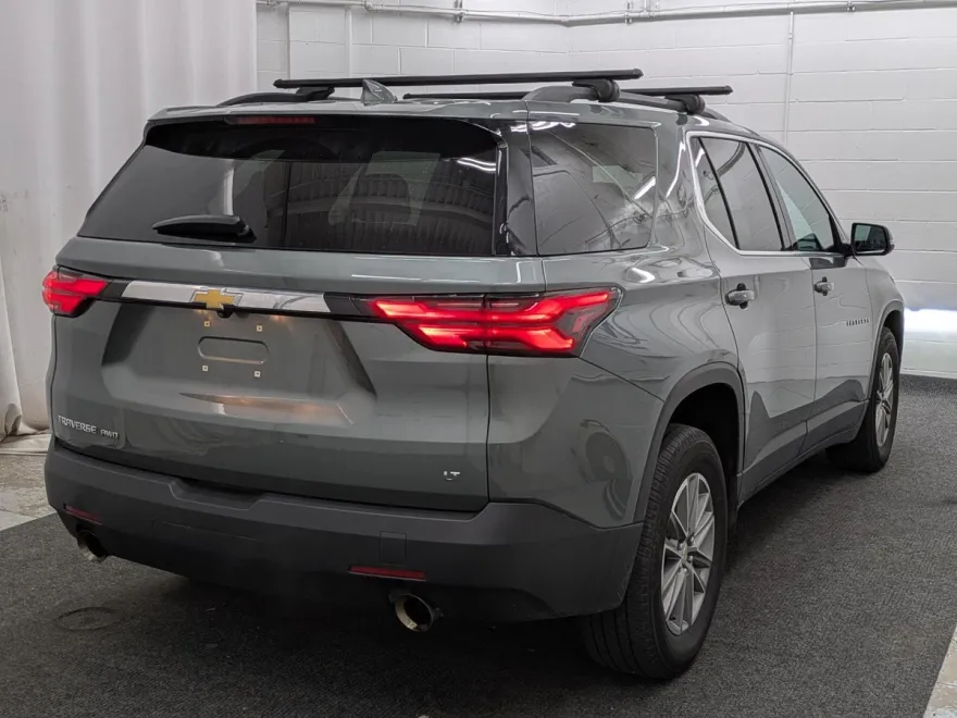 2023 Chevrolet Traverse Cloth photo 1