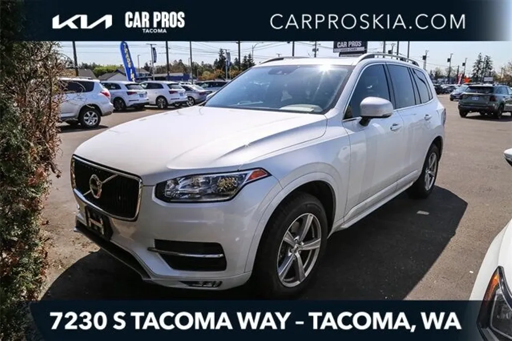 2016 Volvo XC90 T5 Momentum photo 1