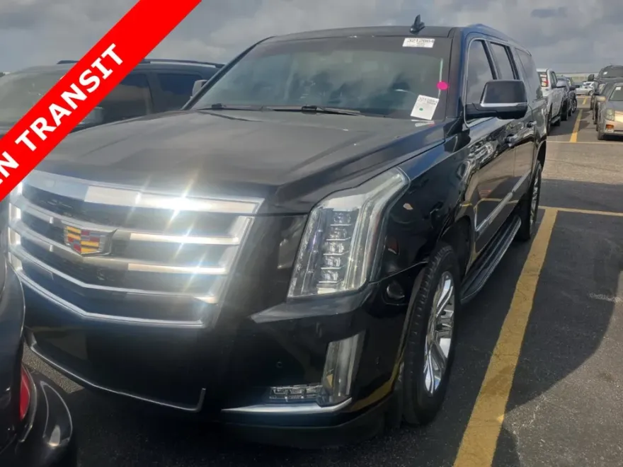 2018 Cadillac Escalade ESV photo 1