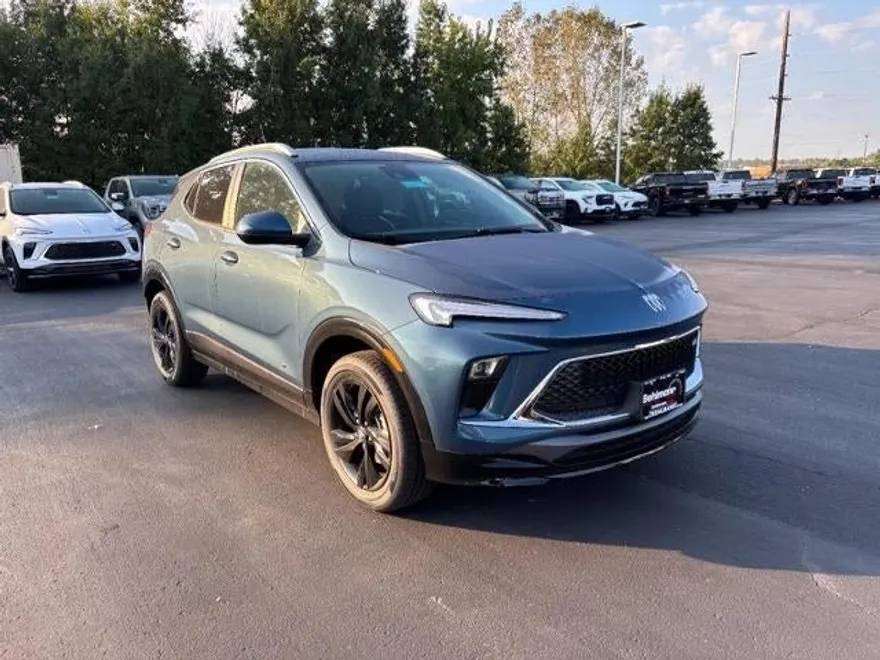 2026 Buick Encore GX Sport Touring photo 1