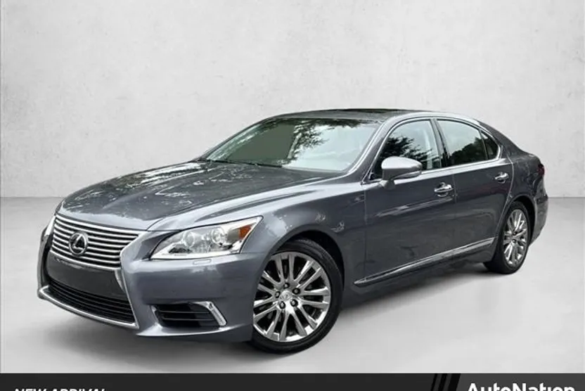 2015 Lexus LS 460 photo 1