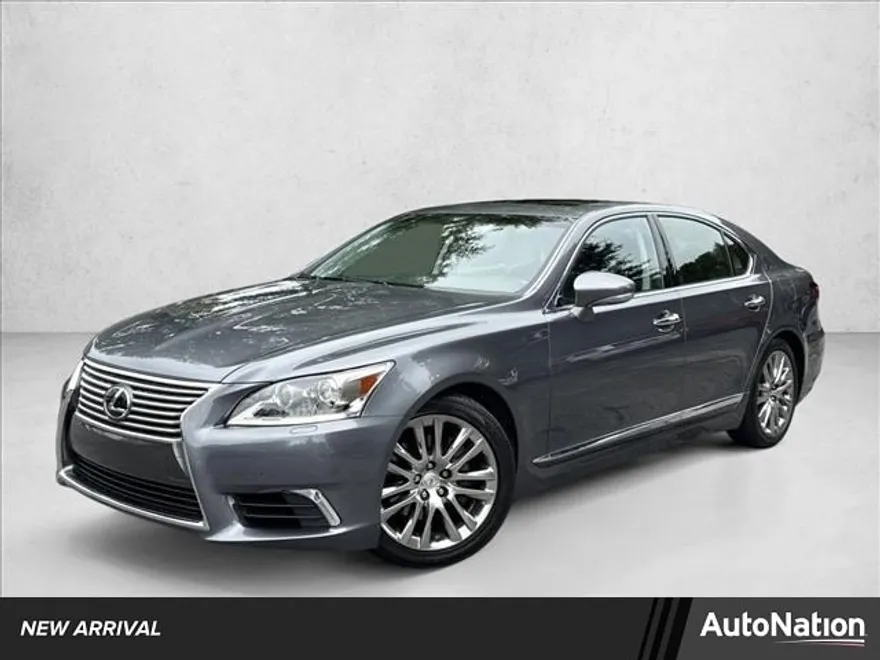 2015 Lexus LS 460 photo 1