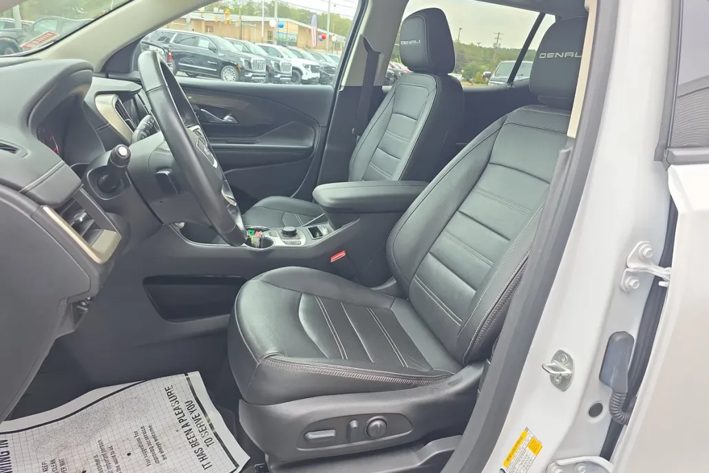 2023 Gmc Terrain Denali photo 1