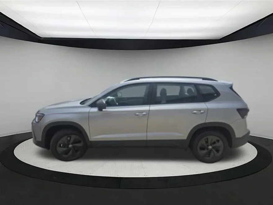 2025 Volkswagen Taos S photo 1
