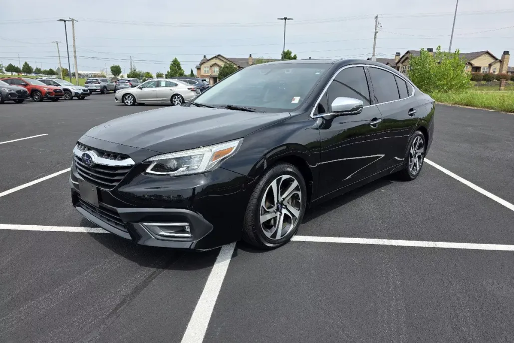 2020 Subaru Legacy Touring XT photo 1