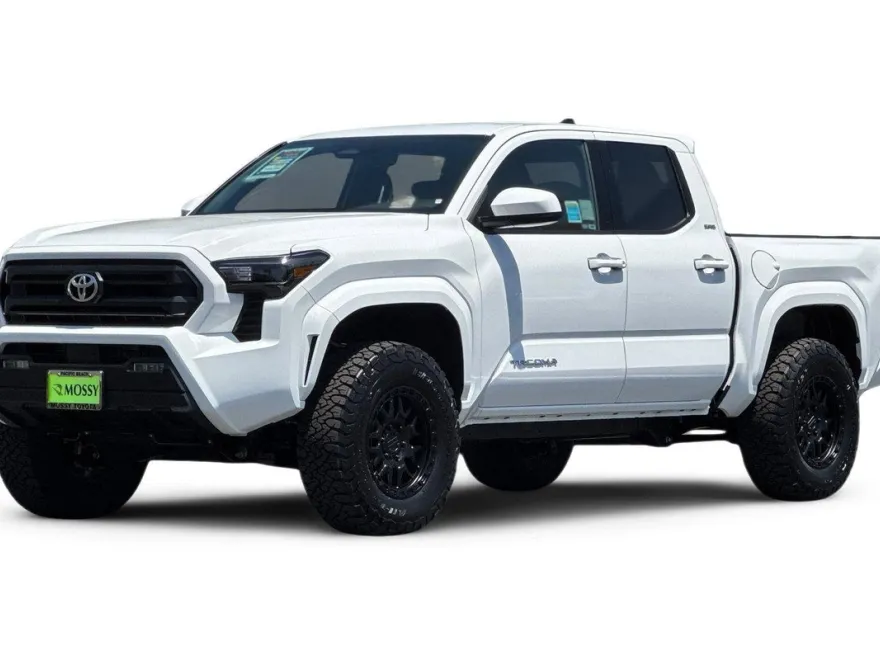 2025 Toyota Tacoma SR5 Double Cab photo 1