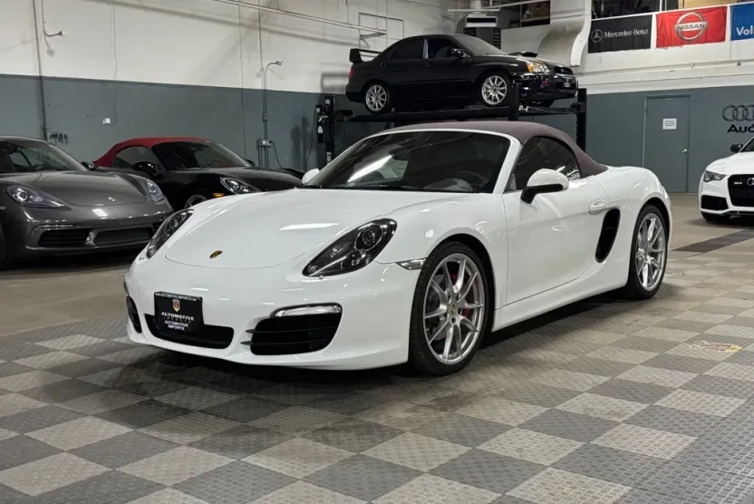 2013 Porsche Boxster S photo 1