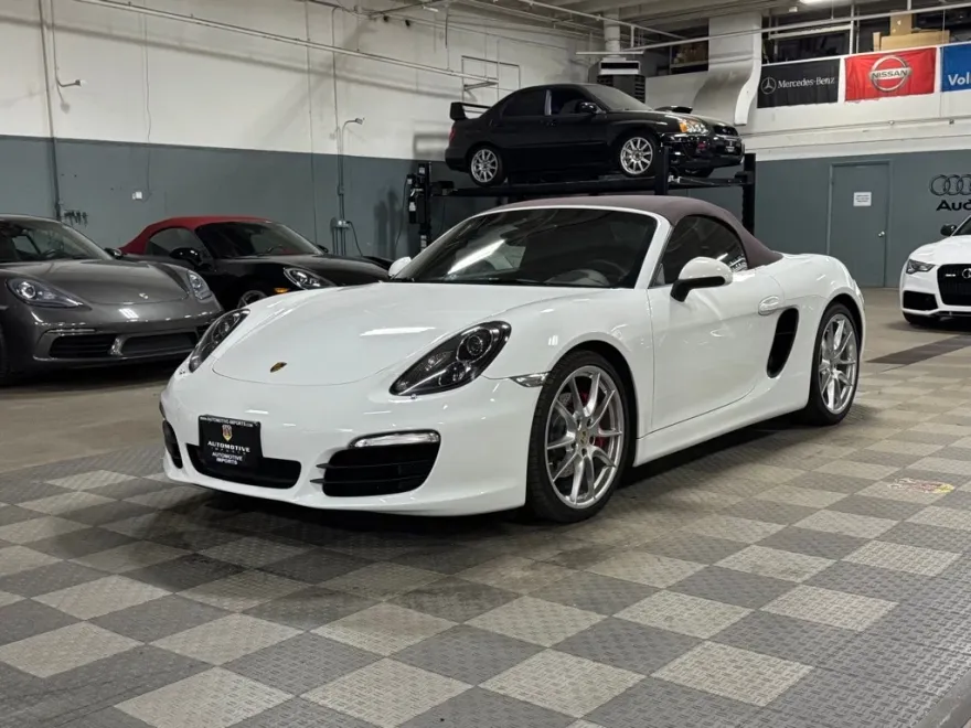 2013 Porsche Boxster S photo 1