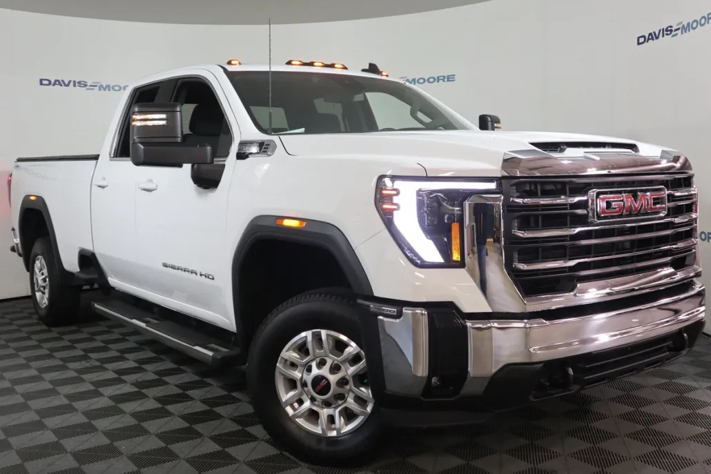 2024 Gmc Sierra HD SLE photo 1