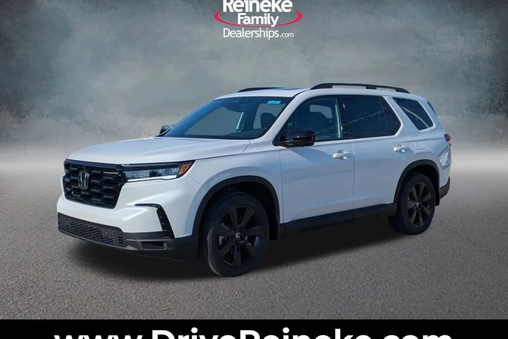 2025 Honda Pilot Black Edition photo 1