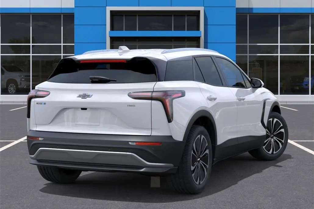 2026 Chevrolet Blazer EV photo 1